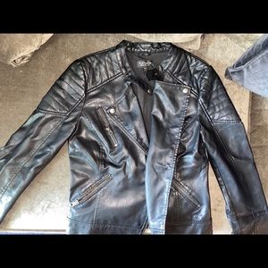 TOPSHOP LEATHER JACKET